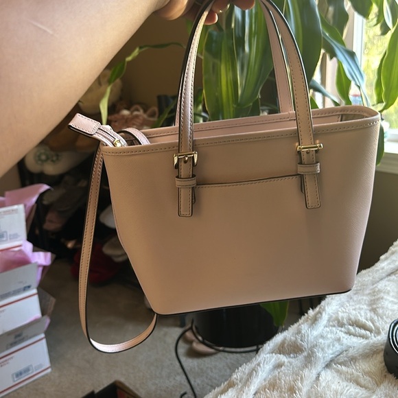 Michael Kors Jet Set Travel Extra-Small Saffiano Leather Top-Zip Tote Bag - Picture 4 of 5